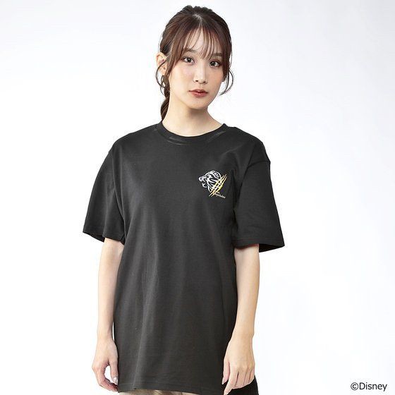 PRE-ORDER : Disney Twisted Wonderland Image T-shirt