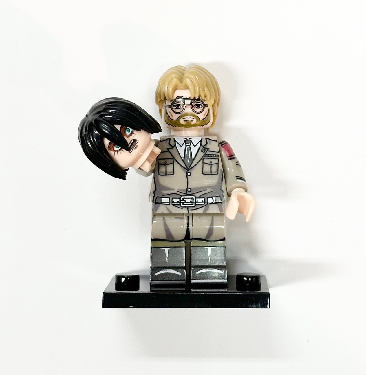 WM 6165 Attack On Titan