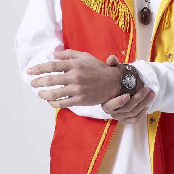 PRE-ORDER : Zyuden Sentai Kyoryuger Kyoryu Red Daigo Leather Bracelet