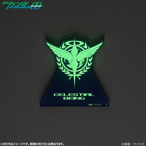 PRE-ORDER : Mobile Suit Gundam UC Glowing Acrylic Stand / Plate