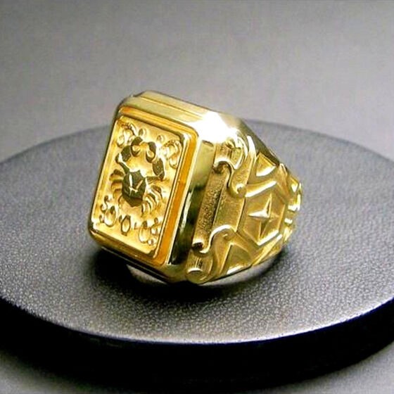 PRE-ORDER : Saint Seiya Gold Cloth Box Design Silver925 Ring