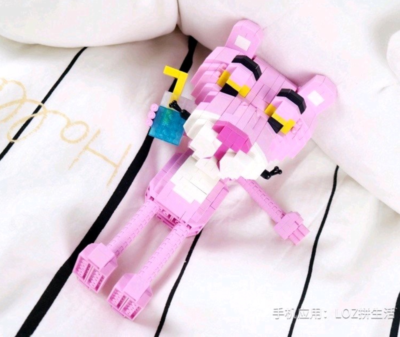 LOZ 9785 Pink Panther 2 in 1 890pcs