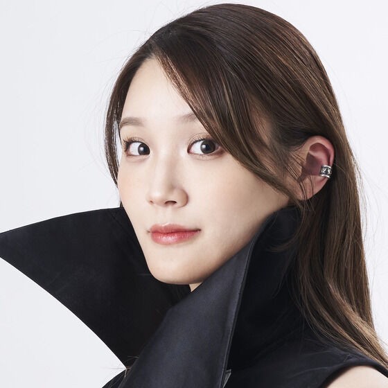 PRE-ORDER : Ohsama Sentai King-Ohger Rita Kanisuka SILVER925 Ear Cuff