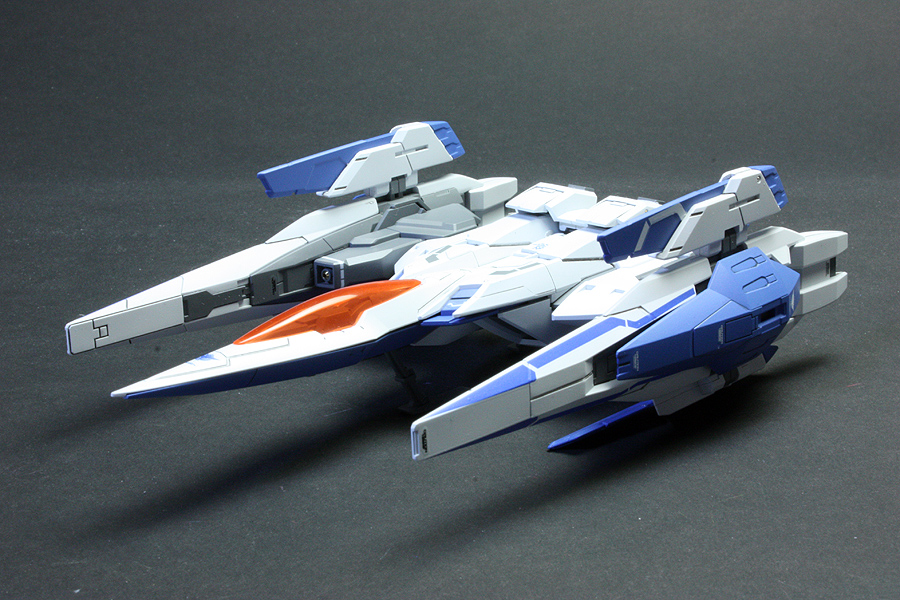 MG 1/100 GN-0000+GNR-010 OO Raiser by Bandai