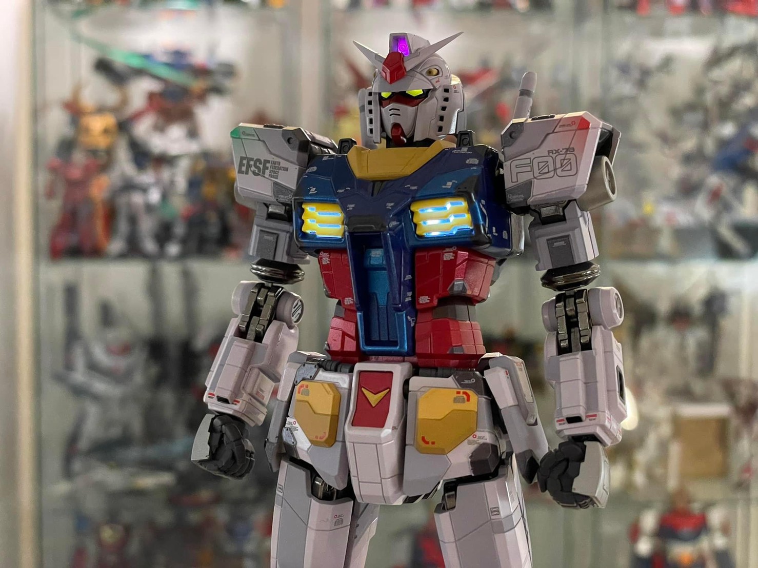 หุ่นเหล็ก Gundam - Chogokin X GUNDAM FACTORY YOKOHAMA RX-78F00 GUNDAM -Night illuminated ver.- by Premium Bandai (Lot JP มีกล่องน้ำตาล