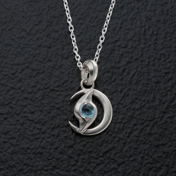 PRE-ORDER : Ultraman Cosmos x BEYOND COOL Pendant