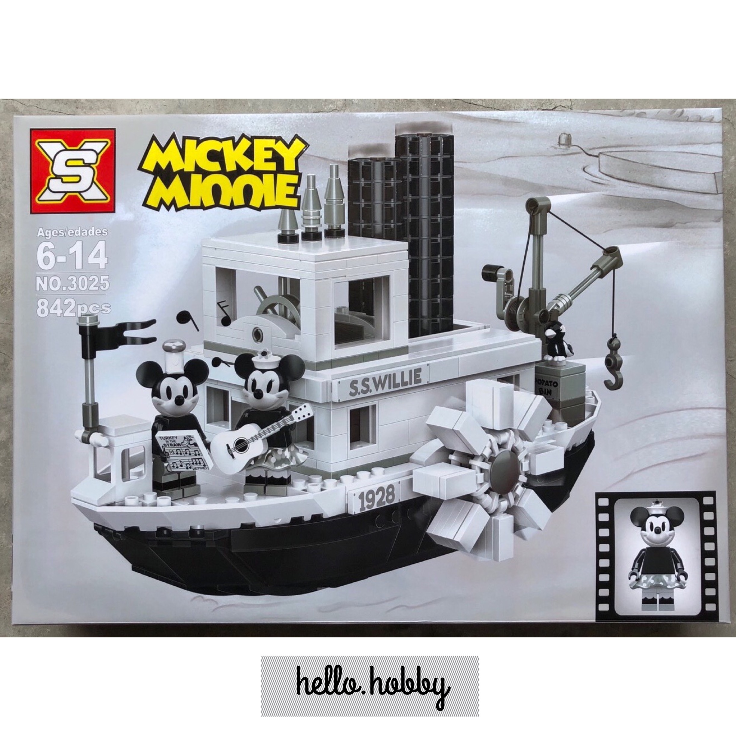 SX 3025 Disney Mickey & Minnie on Tour 842pcs