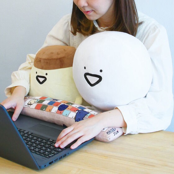 PRE-ORDER : Mr.Obunngu and Pudding PC Cushion