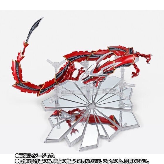 PRE-ORDER : S.H.Figuarts DRAGREDER & MASKED RIDER RYUKI Optional Parts Set