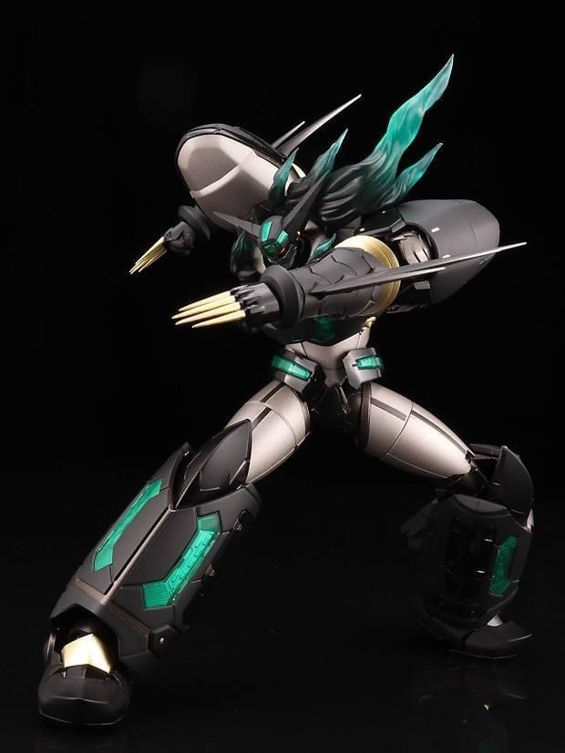*Limited 1,200 pcs Worldwide* RIOBOT - Shin Getter 1 Black Ver. by Sentinel