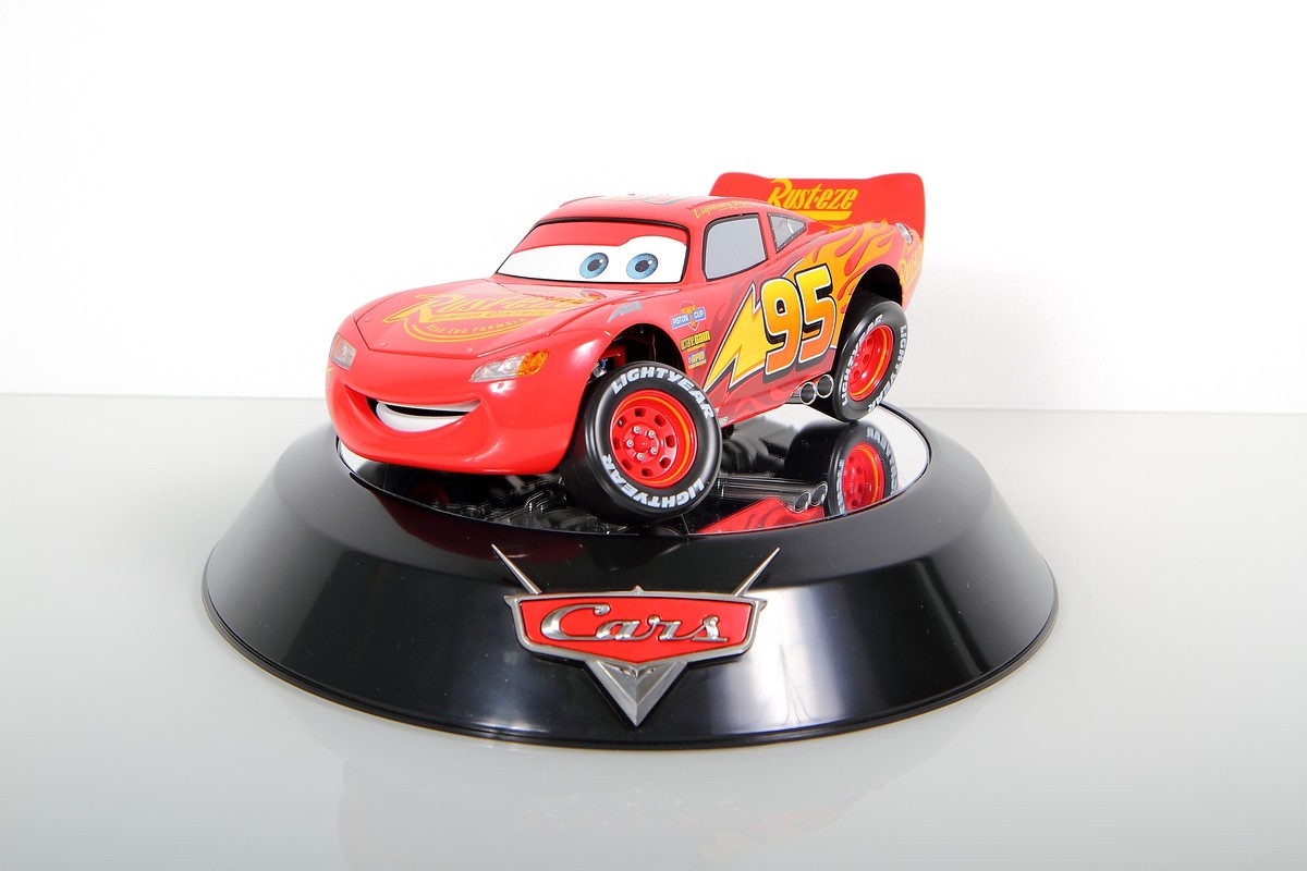 CHOGOKIN - Cars - Lightning McQueen by Bandai