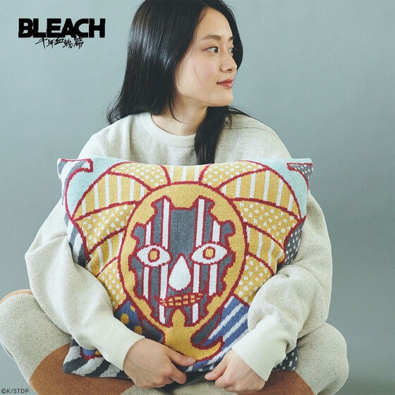 PRE-ORDER : ONOFFYFREExBLEACH Mayuri Mayuri Cushion Cover