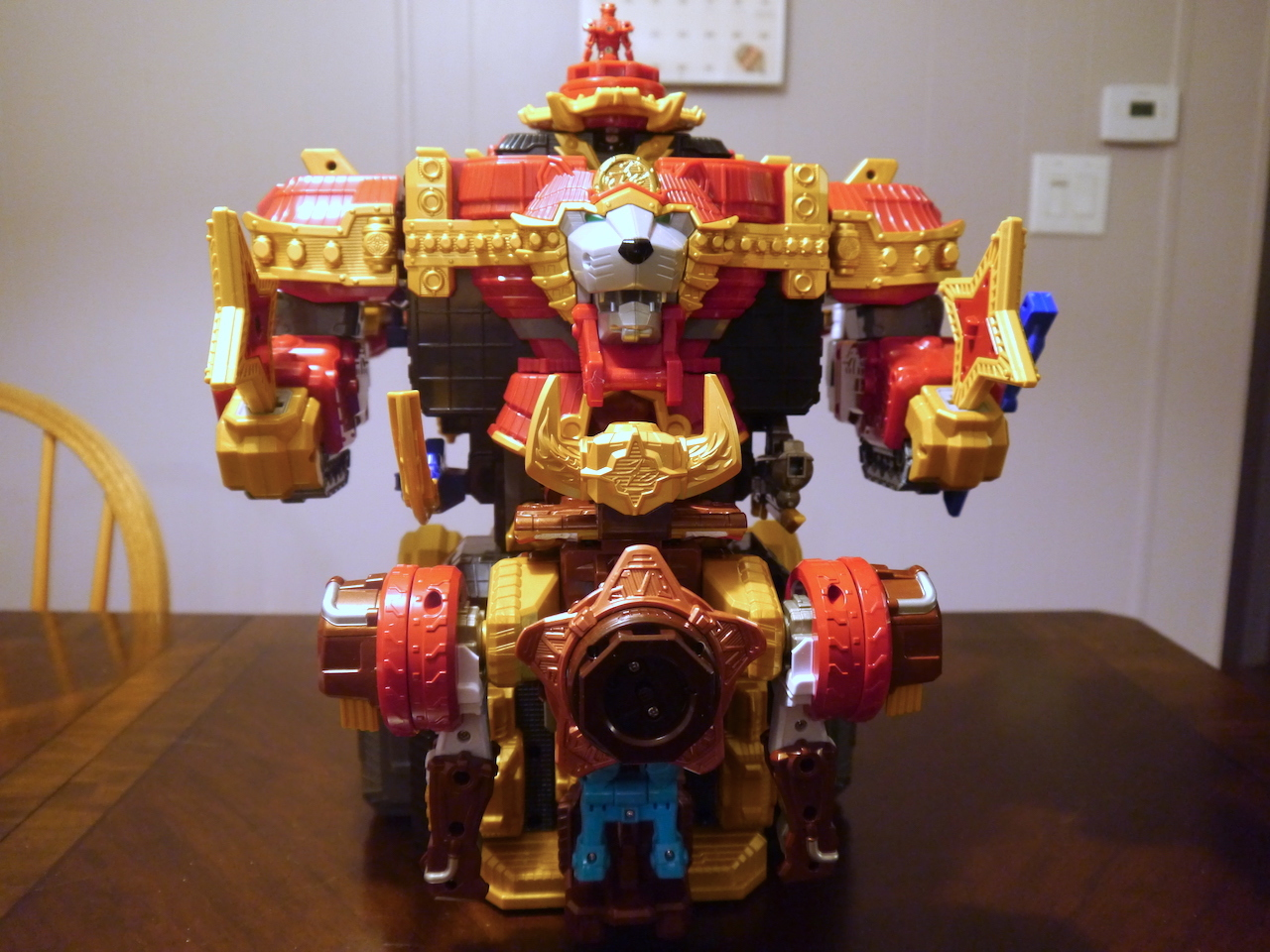 Shuriken Sentai Ninninger DX Lion Haoh by Bandai