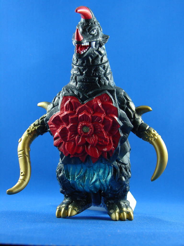 Ultra Monster Series - Ultraman Taro No.54 Astromons 7” by Bandai