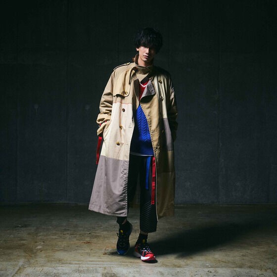 PRE-ORDER : Kamen Rider Build Trench Coat -PIECE/PEACE- | HENSHIN by KAMEN RIDER