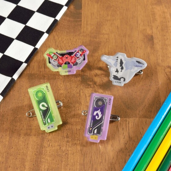 PRE-ORDER : Futo Detectives -Welcome to FUUTO- Motif Acrylic Badge