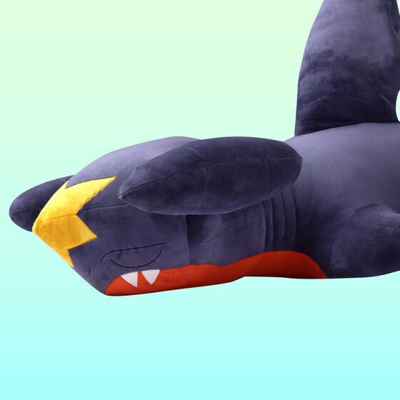 PRE-ORDER : Big Garchomp Cushion