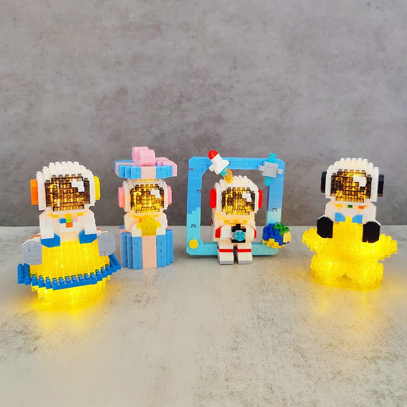 Lele brother W 2204-2207 Astronaut Spaceman Travel (มีไฟ)