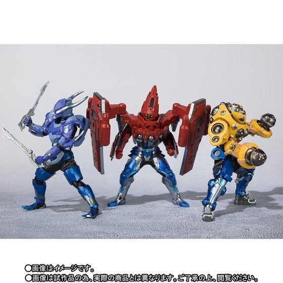 PRE-ORDER : FIGUARTS ZERO KAMEN RIDER BUILD - HOKUTO SANBAGARASU SET