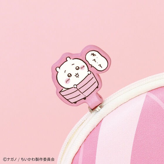 PRE-ORDER : Chiikawa Cosmetic Pouch
