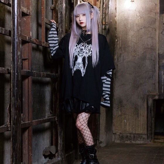 PRE-ORDER : REFLEM × DEATH NOTE Fake Layered Long Sleeve