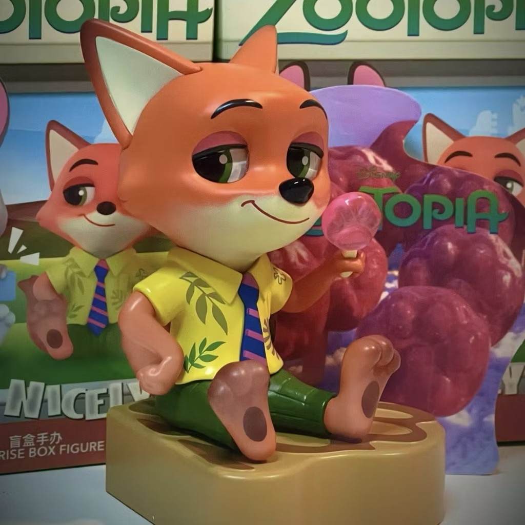 โมเดลได้ 1ตัว Disney - Zootopia - Sit Nicely Series by Miniso