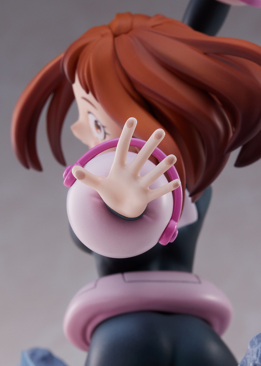 Pre-order : My Hero Academia Ochaco Uraraka 1/8 Scale Figure by Takara Tomy