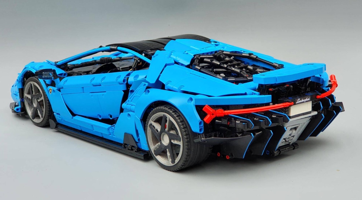 18k k-98 Lamborghini Centenario 1:8 hypercar 3899pcs