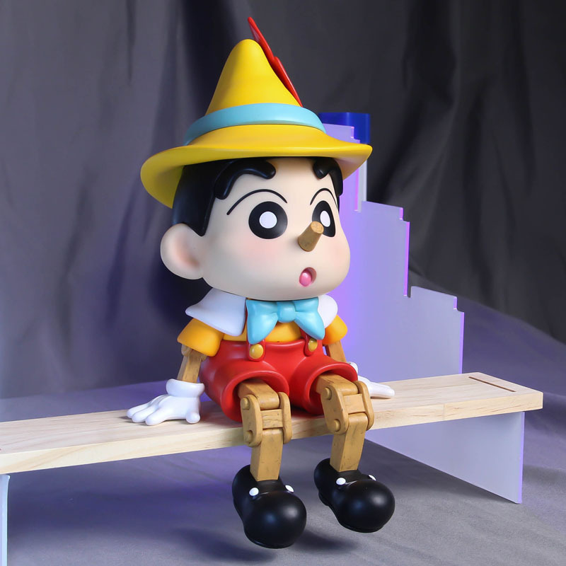 โมเดล Crayon Shinchan x Pinocchio
