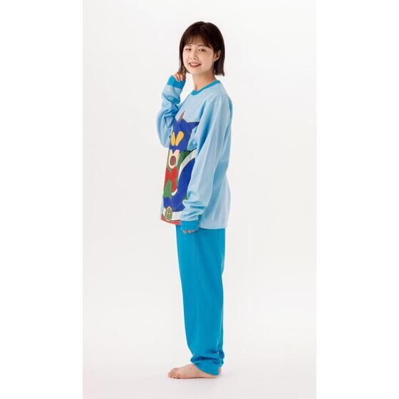PRE-ORDER : Crayon Shin-chan Shining Pajamas