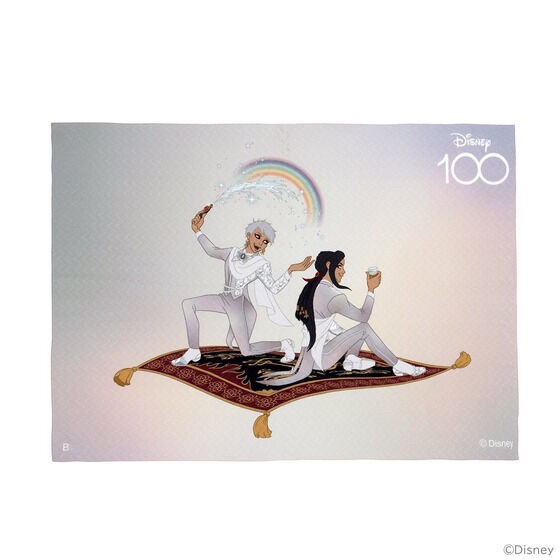 PRE-ORDER : Disney Twisted Wonderland Half Big Towel Disney100