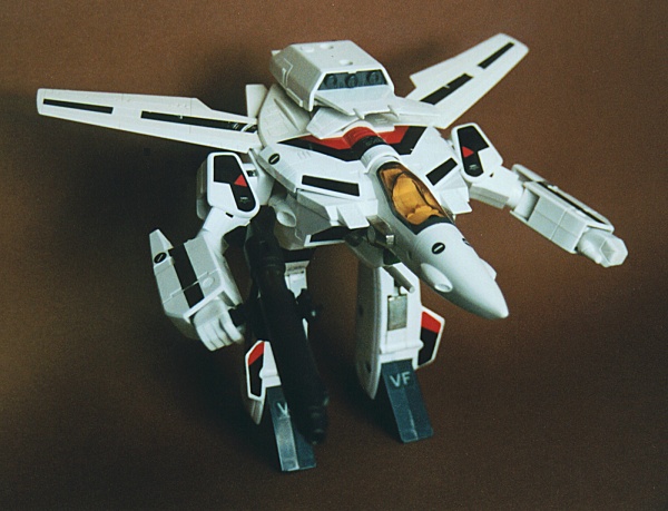 Macross Variable Fighter VF-1A Valkyrie Hikaru Ichijo 1/55 scale diecast by Bandai
