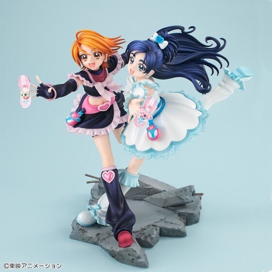 PRE-ORDER : Lucrea (Futari wa Pretty Cure) Cure Black & Cure White