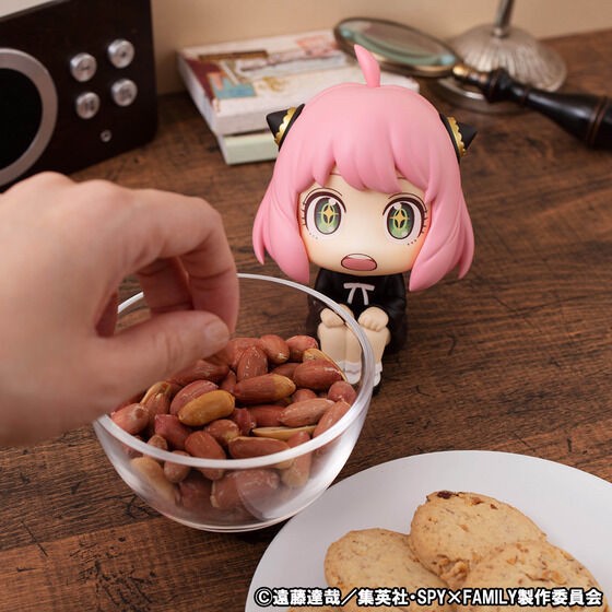 PRE-ORDER : Rukappu Spy x Family Anya Forger Special [with limited cushion]
