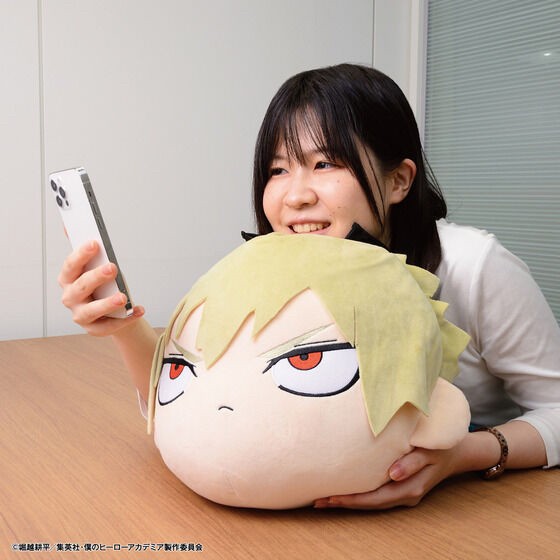 PRE-ORDER : Mobile Cushion My Hero Academia