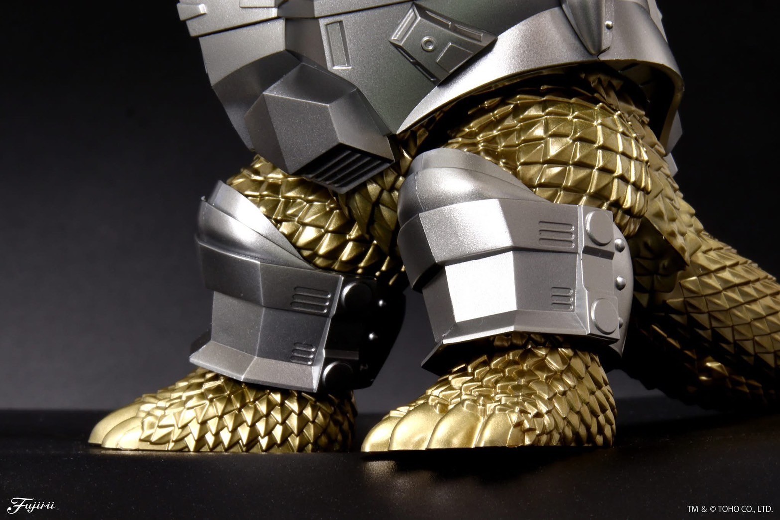 Pre-order : Mecha-King Ghidorah 70th Anniversary Version Plastic Model Kit by Fujimi
