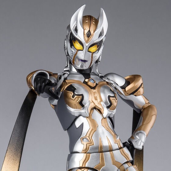 PRE-ORDER : S.H.Figuarts Ultraman CARMEARA