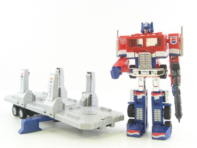 Pepsi Convoy (Optimus Prime) by Takara
