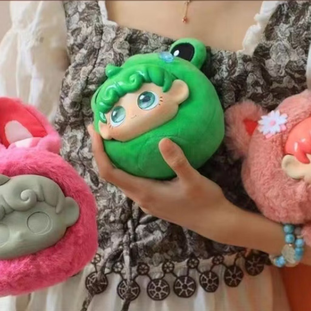ตุ๊กตาพวงกุญแจ UNA Fantasy World - Roll Plush Toy Series by The Clock Toys