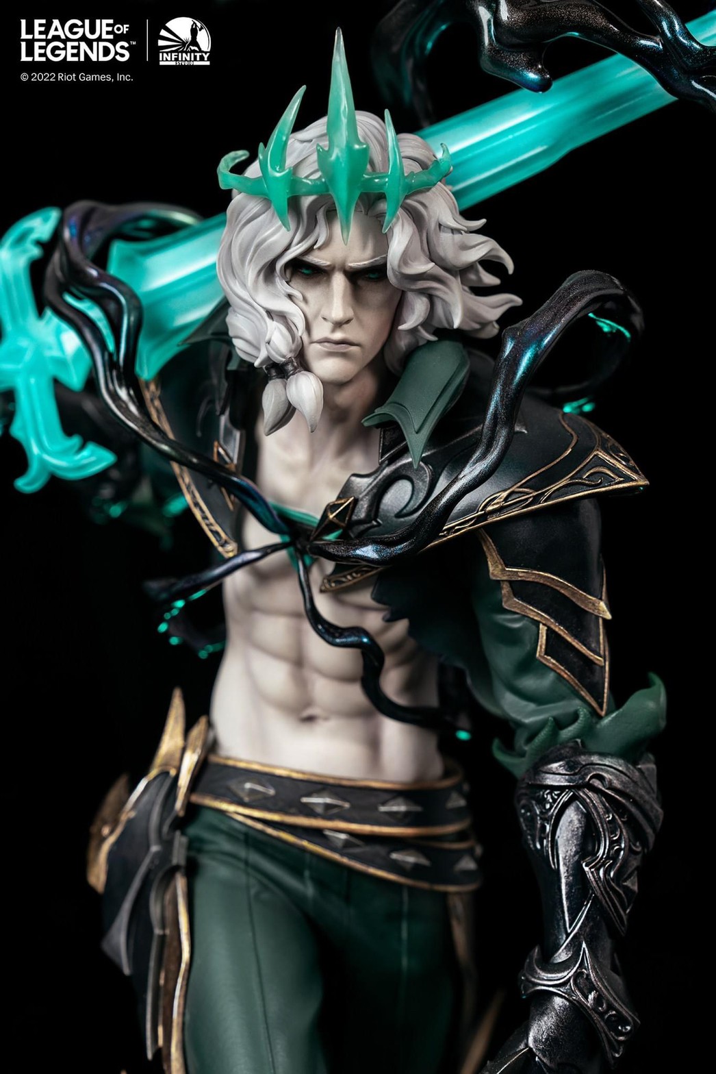 Pre-order : League of Legends The Ruined King Viego 1/6 Statue by Infinity Studio