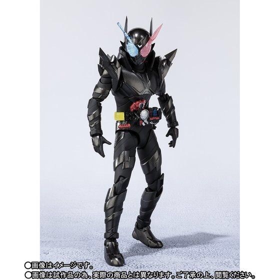 PRE-ORDER : S.H.FIGUARTS KAMEN RIDER BUILD - RABBITTANK HAZARD FORM