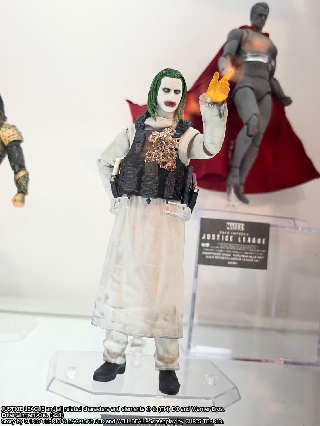Pre-order : MAFEX No.247 Knightmare The Joker (Zack Snyder's Justice League Ver.) by Medicom