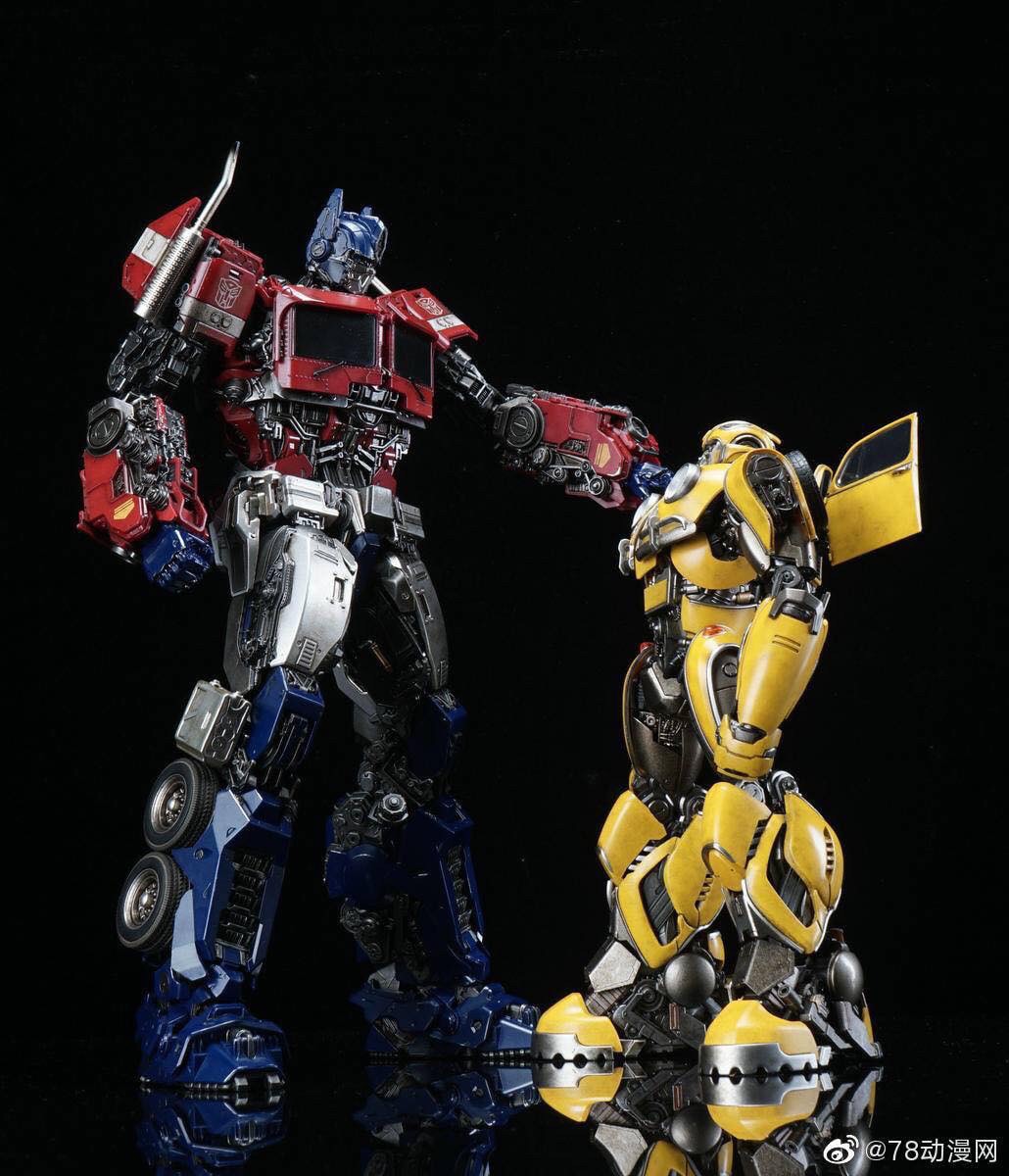 Pre-order : Transformers Bumblebee: DLX Scale Collectible Figure Series - Optimus Prime by 3A ThreeZero (Re-product)