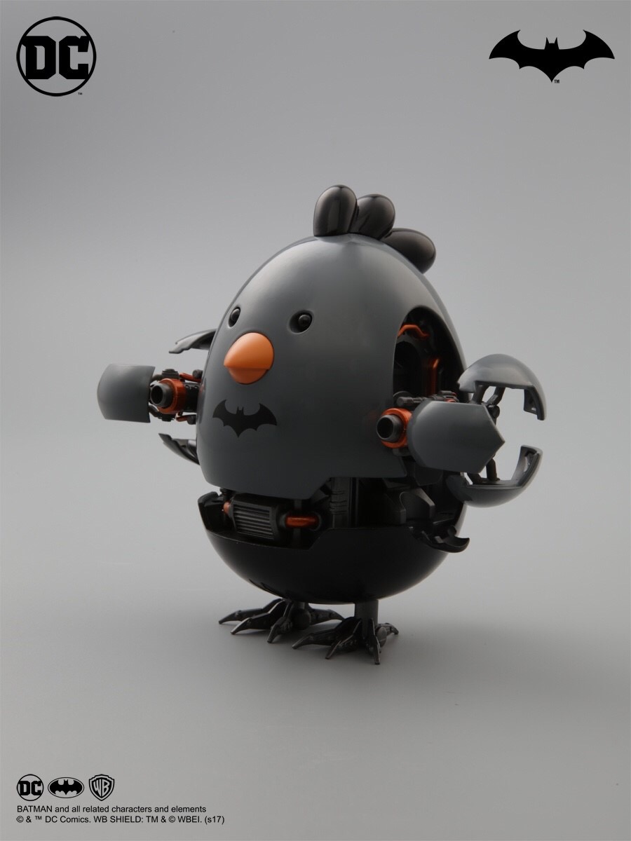 Pre-order : Q-MECH x DC COMICS BATTLE CHICKEN BATMAN VER. by CCSTOYS