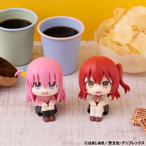 PRE-ORDER : Rukappu Bocchi The Rock! Hitori Goto & Ikuyo Kita Set [Limited cushion included]