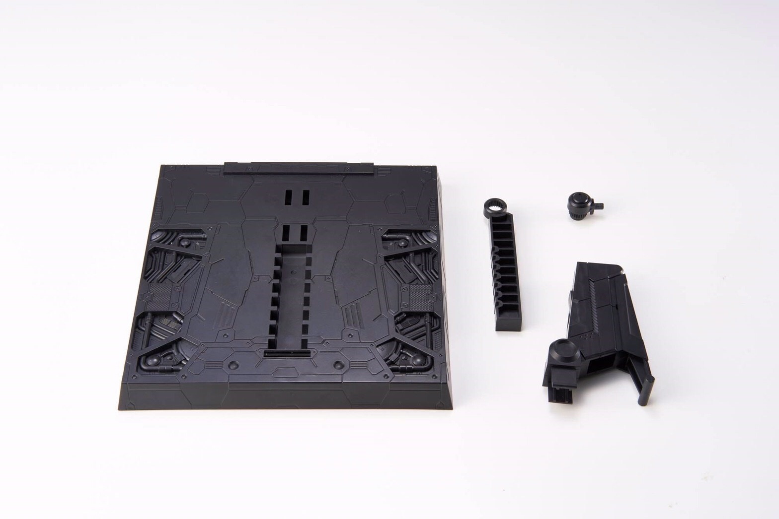 Pre-order : [KURO KARA KURI] 01A - Shattered Glass Drift by SEN-TI-NEL (+Bonus helmet armor)