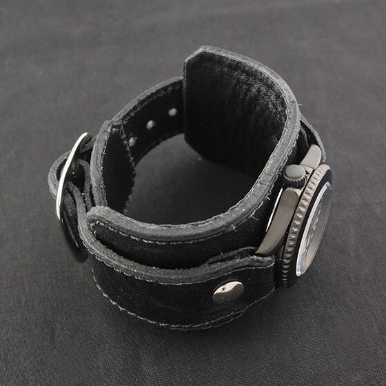 PRE-ORDER : Kamen Rider Kuuga x Red Monkey designs Collaboration Wristwatch Silver925 High-End Model