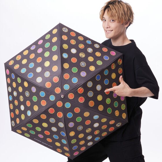 PRE-ORDER : Kamen Rider Folding Umbrella For Both Sunny And Rainy Days Core Medal Pattern