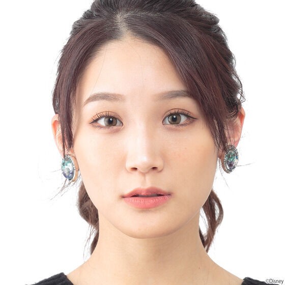 PRE-ORDER : Disney Twisted Wonderland Flower Accessory Earrings