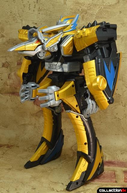 Zyuden Sentai Kyoryuger DX Pteraiden-oh by Bandai
